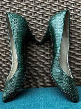 80s Marco Brelli Italian Green Croc- Skin Embossed Pointed-Toe Heels size 7